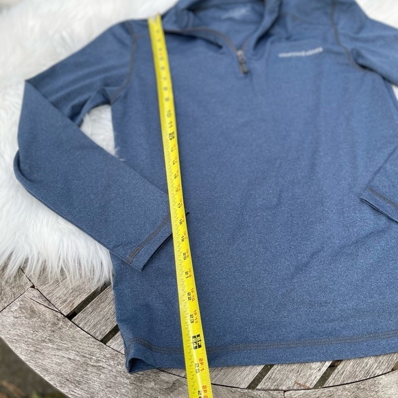 Vineyard Vines Performance 1/4 Zip Lightweight Sweater - size XS - Picture 5 of 7